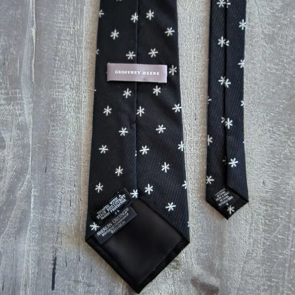 Set‎ Of 4 Geoffrey Beene Mens Silk Neck ties Multicolor  American Greetings